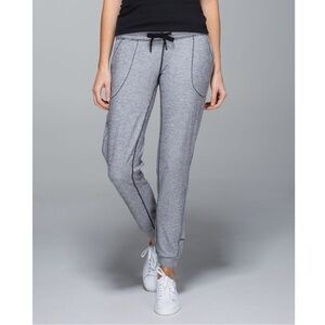 Lululemon Base Runner Pants Size 6